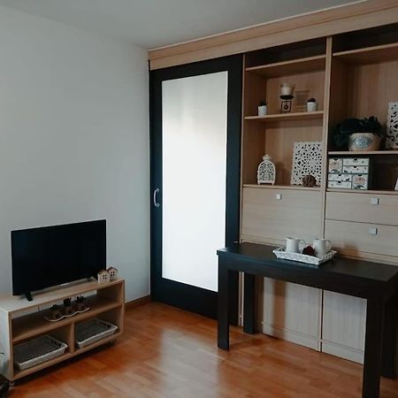 Appartamento Acogedor Apartamento Con Piscina Y Garaje Huesca Esterno foto