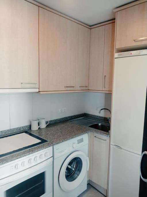 Appartamento Acogedor Apartamento Con Piscina Y Garaje Huesca Esterno foto